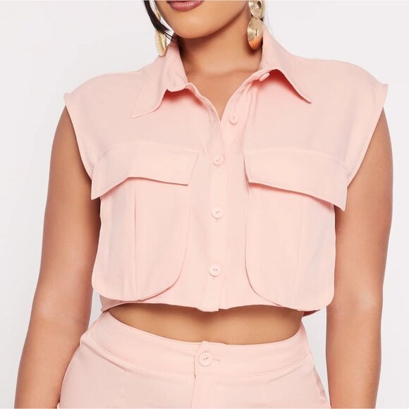 Julia by Love J Crepe Knit Cargo Shirt and Shorts Set in Coral - Size Large - Picture 9 of 12